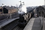 42810 mit einem Kohlezug in Swindon auf der Linie London - Bristol. (17.03.1962) <i>Foto: Gerald T. Robinson</i>