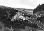 Ein Schnellzug mit einer unbekannten 18.4 bei Donauwörth. (1930) <i>Foto: RVM</i>