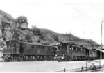 Die Stuttgarter E 17 107 und E 17 108 im Bahnhof Geislingen an der Steige. (1934) <i>Foto: RVM</i>