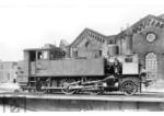 Vor dem Schuppen 1 ihres Heimatbetriebswerkes Saarbrücken Hbf präsentiert sich die 1900 bei Hohenzollern (Düsseldorf) gebaute pr. T 9.2 "SAAR 8411", spätere 91 120. Die Lok ging am 16.10.1946 an Burbach-Kalichemie, Kaliwerk Niedersachsen in Wathlingen, und war dort bis zur ihrer Ausmusterung im Jahre 1961 unter der Betriebsnummer 2 im Einsatz. (15.08.1932) <i>Foto: Werner Hubert</i>