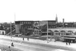 Der Dortmunder Hauptbahnhof war einer der größten Bahnhöfe auf dem Gebiet der damaligen Deutschen Reichsbahn. Am 6. Oktober 1944 wurde er bei einem alliierten Bombenangriff fast vollständig zerstört. Das Bild zeigt den Zustand des Bahnhofs fünf Jahre nach Kriegsende. (1950) <i>Foto: Willi Marotz</i>