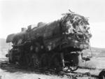 Die gerade einmal ein Jahr alte 52 7586 wurde beim Bombenangriff auf Saalfeld am 09.04.1945 schwer beschädigt und 1947 ausgemustert. Aufnahme in Saalfeld. (27.04.1946) <i>Foto: RBD Erfurt</i>