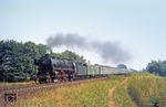 012 077-4 (01 1077) beschleunigt den Saisonschnellzug D 1335 kurz hinter Rheine bei der Blockstelle Bentlage. (27.08.1973) <i>Foto: Wolfgang Bügel</i>