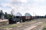 99 1608-1 (99 608) rangiert in Mügeln, dem damals größten Schmalspurbahnhof Europas. (11.05.1983) <i>Foto: Peter Schiffer</i>