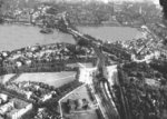Luftaufnahme auf den Bahnhof Hamburg-Dammtor (Bildmitte) mit Alster und Lombardsbrücke. (1932) <i>Foto: RVM</i>