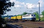 140 424 (Bw Seelze) mit Sgk 52009 aus Wuppertal-Langerfeld kurz vor dem Bahnhof Opladen. Im Vordergrund verlaufen die Güterzuggleise nach Duisburg-Wedau. (30.05.1986) <i>Foto: Joachim Bügel</i>