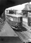 SVT 137 152 (Bauart Hamburg) trifft als FDt 15 "Fliegender Kölner" im Bahnhof Berlin Friedrichstraße ein. (30.06.1935) <i>Foto: RVM</i>