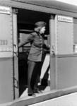 Zugbegleiterin der S-Bahn Berlin. (1942) <i>Foto: RVM (Ittenbach)</i>