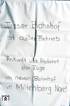 Hinweis zur Verlegung des Miltenberger Hauptbahnhofs. (12.06.1977) <i>Foto: Oskar Bär</i>