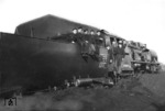 Die von der russischen Besatzungsmacht erbeutete 52 5271 im Bw Kreuzburg (RBD Oppeln). Nach 1945 verblieb sie als TE 5271 im Bestand der SZD im Bw Baltijsk/Pillau bis zur Ausmusterung.  (1945) <i>Foto: Autor unbekannt</i>