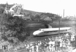 Der "Schienenzeppelin" während seiner "Deutschlandfahrt" von Berlin über Magdeburg - Seesen - Altenbeken - Hagen - nach Düsseldorf in Hagen. (26.06.1931) <i>Foto: unbekannt</i>