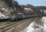 104 018-7 vor N 8614 (Osnabrück - Münster) im Einschnitt am Lengericher Tunnel. (10.02.1978) <i>Foto: Peter Schiffer</i>