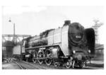 01 008 (Borsig 12000) im Bw Köln Betriebsbahnhof. (1932) <i>Foto: DLA Darmstadt</i>