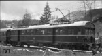 ET 90 03, einer der drei ET 85, die 1949 speziell für die Königsseebahn (Berchtesgaden - Königssee) umgebaut wurden, in Berchtesgaden Königsseer Bahnhof. Hinter dem ET läuft der aus einem Heidenau-Altenberger Wagen entstandene Steuerwagen ES 90. (29.03.1962) <i>Foto: Ron Amberger</i>