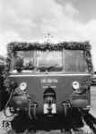 Vorstellung des Akkutriebwagens ETA 150 114, Typ "Bremen" der Bauserie ETA 150 113 – 119, 501 – 508, 581 – 603 und 639 – 651 mit 46 Sitzplätzen 2. Klasse (2 + 2) in der einen Wagenhälfte und 19 Sitzplätzen 1. Klasse (2 + 1) in der anderen Wagenhälfte.  (1957) <i>Foto: Hans Berkowski</i>