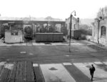 Blick in das "Freiluft-Bw" Dortmund-Dortmunderfeld mit 55 5041 (Bw Essen-Nord), 50 360 (Bw Dortmunderfeld), 50 2706 (Bw Hamm) und 57 3423 (Bw Dortmund-Süd).  (1952) <i>Foto: Willi Marotz</i>
