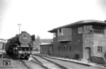 03 1082 vom Bw Hagen-Eckesey am Rangierstellwerk "Aw" in Aachen Hbf. (1965) <i>Foto: Fischer</i>