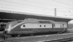 Der Triebkopf des am 11.11.1957 beim Bw Frankfurt-Griesheim indienstgestellte VT 11 5016 auf Probefahrt in München. (19.01.1962) <i>Foto: Ron Amberger</i>