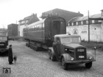 Transport eines ET 32 zur Verkehrsausstellung "Schiene und Straße" in Essen. (05.09.1951) <i>Foto: Willi Marotz</i>