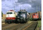 Sonntagsruhe im Bw Köln Bbf mit den Museumslokomotiven 103 184 und 110 348. Im Hintergrund wartet 110 115. (17.09.2005) <i>Foto: Wilfried Sieberg</i>