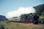 An einem kalten Septembermorgen beschleunigt 038 711-8 (38 3711) den Nahverkehrszug 3924 nach Tübingen aus Bad Niedernau. (04.09.1973) <i>Foto: Wolfgang Bügel</i>