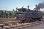 078 246-6 konnte bis zu ihrer Ausmusterung im Jahre 1974 insgesamt 52 Dienstjahre vorweisen. Hier rangiert die rüstige Dame im Bahnhof Rottweil. (06.09.1973) <i>Foto: Wolfgang Bügel</i>