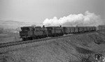 078 256-5 + 078 062-7 (beide Bw Aalen) mit einem Personenzug zwischen Urbach und Schorndorf. (01.03.1969) <i>Foto: Burkhard Wollny</i>