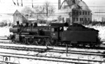 Blick von der Calwer Straße auf 38 1772 im Bahnhof Böblingen.  (13.01.1968) <i>Foto: Burkhard Wollny</i>