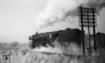 44 332 (Bw Rottweil) mit einem Güterzug bei Böblingen-Hulb. (02.12.1967) <i>Foto: Burkhard Wollny</i>