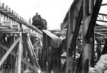 38 2071 auf einer Behelfsbrücke in Rußland. (1942) <i>Foto: RVM (Bandelow)</i>