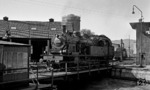 78 474 auf der Drehscheibe im Bw Aalen. (13.05.1968) <i>Foto: Burkhard Wollny</i>