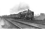 39 031 vom Bw Köln-Deutzerfeld vor D 86 bei Hannover. (1930) <i>Foto: Rudolf Kreutzer</i>