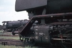 44 1405 (vorne) und 01 151 (Bw Frankfurt-1) auf dem Freigelände im Aw Nied. (1953) <i>Foto: Siegfried Born</i>