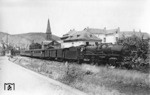 03 1043 (Bw Dortmund Bbf) verlässt vor E 714 den Bahnhof Boppard an der linken Rheinstrecke. (13.07.1952) <i>Foto: Carl Bellingrodt</i>