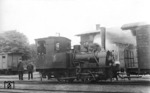 Lok 3i (Vulcan, Baujahr 1893) kam am 06. Oktober 1893 zur meterspurigen Franzburger Kreisbahnen (FKB), hier aufgenommen im Bahnhof Barth.  Ab 1950 trug sie die Reichsbahn-Nummer 99 5603. Am 17.09.1961 wurde sie außer Dienst gestellt. (1934) <i>Foto: DLA Darmstadt</i>