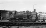 Die 1914 bei der Berliner Maschinenbau AG gefertigte 94 557 verdiente ihre Gnadenbrot in Heilbronn. Zwei Monate nach dieser Aufnahme war sie bereits abgestellt. (08.04.1968) <i>Foto: Burkhard Wollny</i>