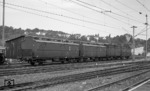 Ehemalige preußische Gepäckwagen als Postwagen in Stuttgart Hbf. (23.08.1968) <i>Foto: Burkhard Wollny</i>