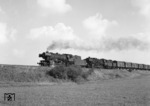 023 086 + 050 320 vor Dg 57264 bei Gailenkirchen auf dem Weg nach Heilbronn. (04.10.1969) <i>Foto: Burkhard Wollny</i>