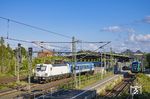 Der EC 174 (Prag - Flensburg) ist mit CD 193 682 im Bahnhof Rendsburg angekommen, der hier planmäßig von 18.29 Uhr bis 18.31 Uhr einen Aufenthalt hat. (06.08.2022) <i>Foto: Thorsten Eichhorn</i>