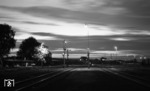 Abendstimmung über dem Bahnhof Neuenmarkt-Wirsberg. (29.07.1970) <i>Foto: Burkhard Wollny</i>