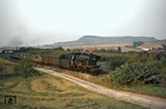 023 005 vor N 3736 (Crailsheim ab 16.04 Uhr - Heilbronn an 18.15 Uhr) bei Bretzfeld. (07.09.1973) <i>Foto: Wolfgang Bügel</i>