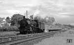 038 313-3 (38 2313) vor E 1949 nach Freudenstadt im Bahnhof Altheim-Rexingen. (12.05.1971) <i>Foto: Burkhard Wollny</i>