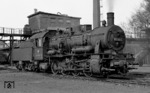 Jahrzehntelang bestimmten die preußischen G 8.1 den Rangierbetrieb im Gremberger Rangierbahnhof vor den Toren Köln, hier vertreten durch 055 193-7 (55 4192). (01.04.1971) <i>Foto: Burkhard Wollny</i>