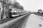 SVT 137 273 durchfährt als TS 55 "Vindobona" den Bahnhof Wien-Heiligenstadt. (1959) <i>Foto: A. Wagner</i>