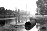 78 040 vom Bw Wuppertal-Vohwinkel vor E 177 am Ruhrufer bei Bochum-Dahlhausen. Im Hintergrund das Steinkohlen-Bergwerk Zeche Vereinigte Dahlhauser Tiefbau. (05.08.1935) <i>Foto: RVM-Filmstelle Berlin</i>