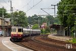 SBB Re 4/4 11393 fährt mit dem Gourmet-Sonderzug der Suisse Train Bleu durch den Bahnhof Havel (Werder) auf dem Weg nach Berlin. (21.06.2023) <i>Foto: Karsten Risch</i>