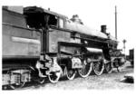Eine ehemalige kkStB/BBÖ Lok der Baureihe 310, eingereiht als "Ostbahnlok" Pn 12 11 in Posen.Hierbei könnte es sich um eine Maschine handeln, die über die PKP zur Ostbahn gekommen ist. Diese österreichischen Loks liefen, bevor sie an Polen gingen, in Preussen kurze Zeit als S 11. (1944) <i>Foto: RVM</i>