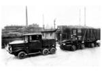 Testfahrten des ersten Culemeyer-Seriengespanns mit der Kalble Zugmaschine Z6R (Bj. 1933, 100 PS) in Berlin-Anhalter Gbf. Nur drei Zugmaschinen wurden an die Reichsbahn geliefert. Die Vollgummibereifung wurde später auf Luftreifen umgestellt. (27.04.1933) <i>Foto: RVM</i>