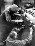 Bau einer Kriegslok der Baureihe 52 bei der BMAG, vormals Schwarzkopff, in Wildau bei Berlin. (08.1943) <i>Foto: RVM (Ittenbach)</i>