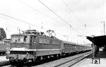 211 069 (Bw Halle/S P) ist in Apolda angekommen. (03.07.1985) <i>Foto: Thomas Fischer</i>